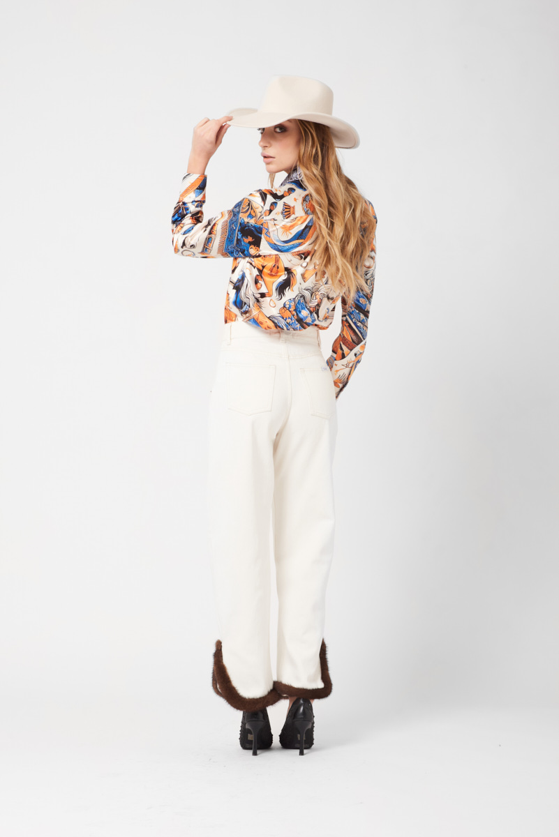 Fotografia professionale e-commerce indossata per brand di abbigliamento. ZPG Studio Milano