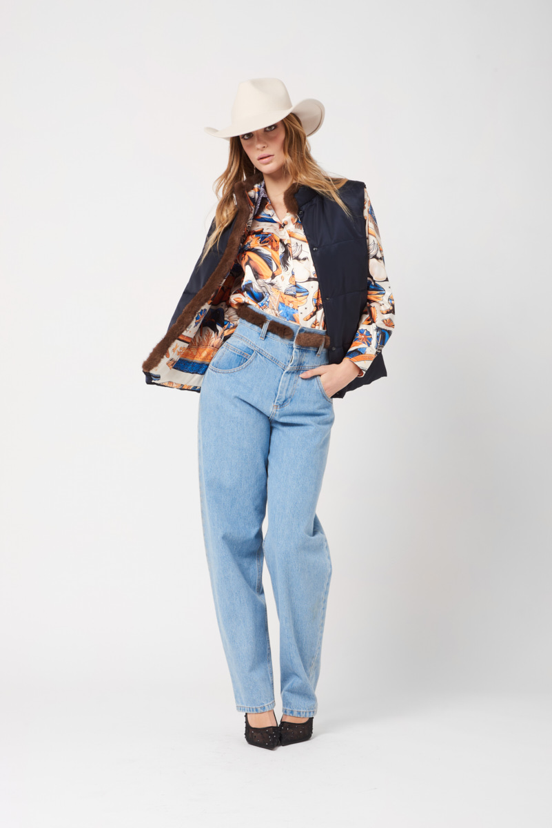 Fotografia professionale e-commerce indossata per brand di abbigliamento. ZPG Studio Milano